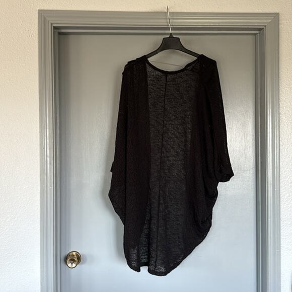 Painted Threads Black Batwing Lace Open Cardigan Short Sleeves Rounded Hem sz M - Picture 2 of 5